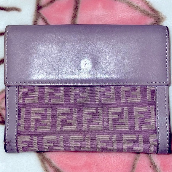 Fendi EUC FF Zucchino Canvas Compact Flap Wallet / Lilac! Rare find - Picture 6 of 17